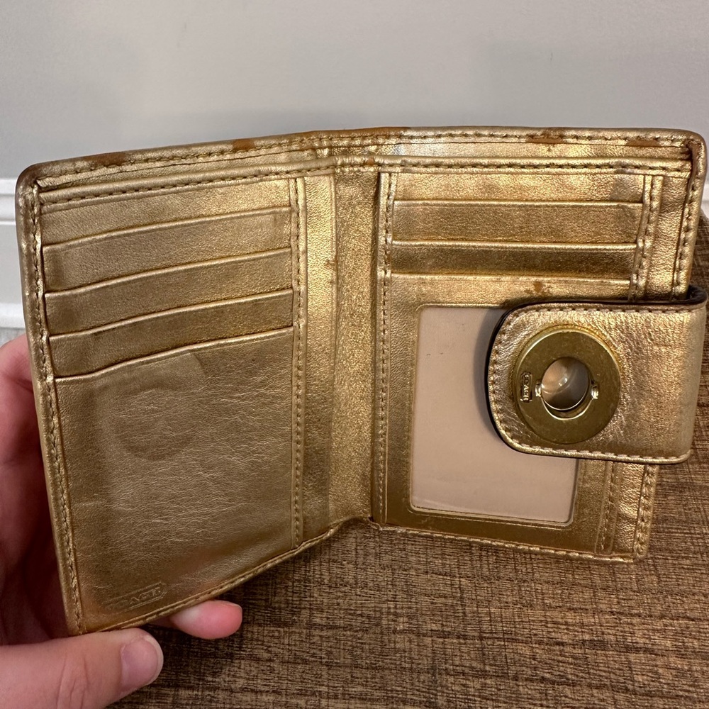 Tan and gold Coach Wallet - Picture 6 of 7